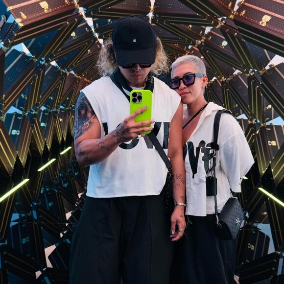 Welcome to xox.LoveandFashion Closet 💕 - Picture 1 of 14